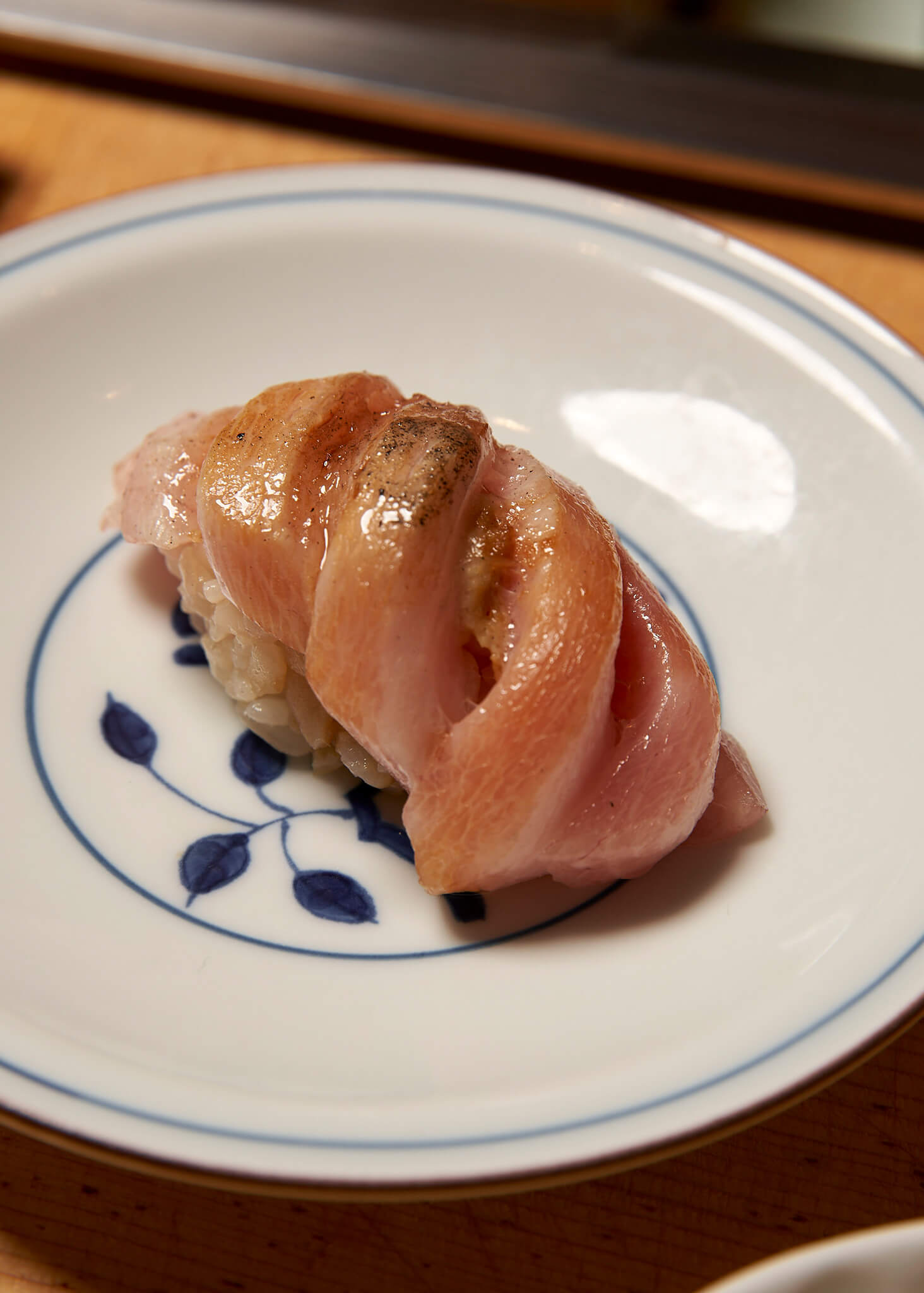 deep-sleep-studio-the-den-food-miami-beach-sashimi-plan-do-see deep-sleep-studio-the-den-food-miami-beach-sashimi-plan-do-see