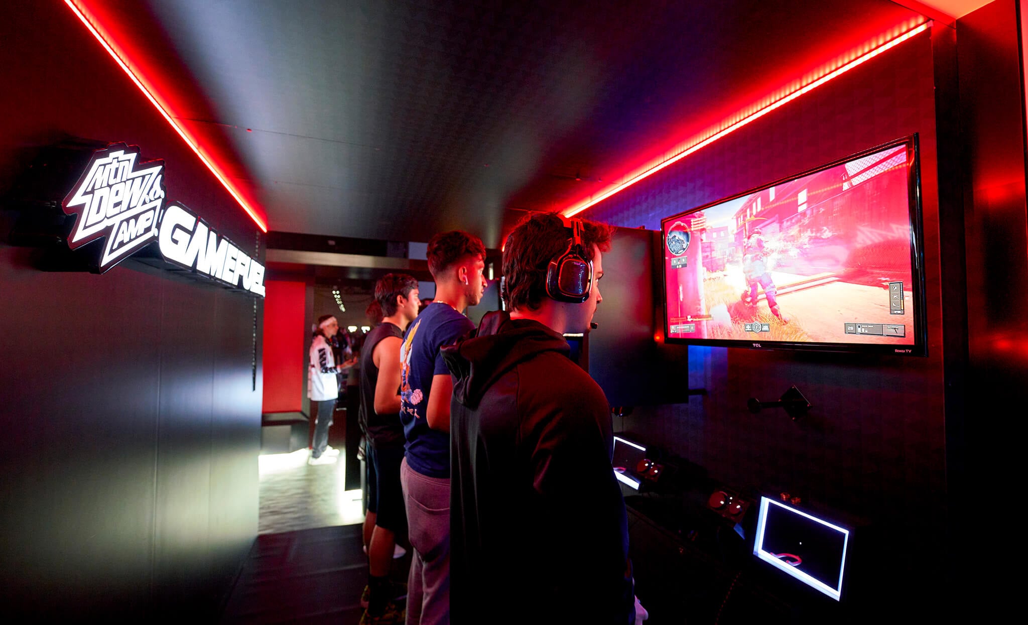 deep-sleep-studio-miami-beach-convention-center-works-photography-interior-7 deep-sleep-studio-miami-beach-convention-center-works-photography-interior-7